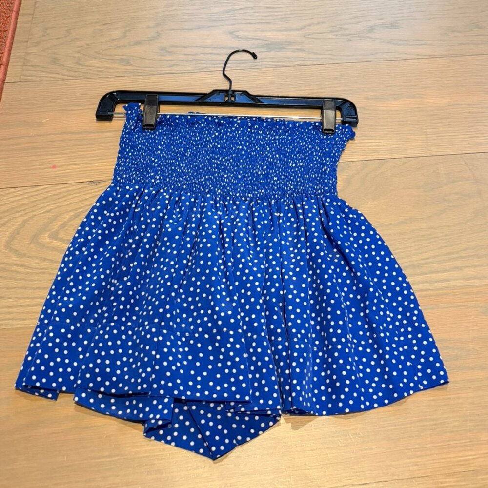 The Erica skirt in blue and white Polka dots
